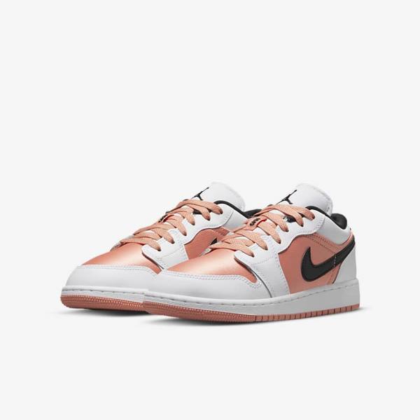 Nike Air Jordan 1 Low Older Otroci Jordan Čevlji Bela / Črna | NK471HZV