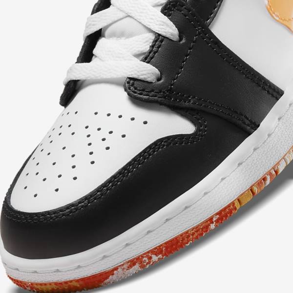 Nike Air Jordan 1 Mid SE Older Otroci Superge Črna / Oranžna / Bela | NK198ICX