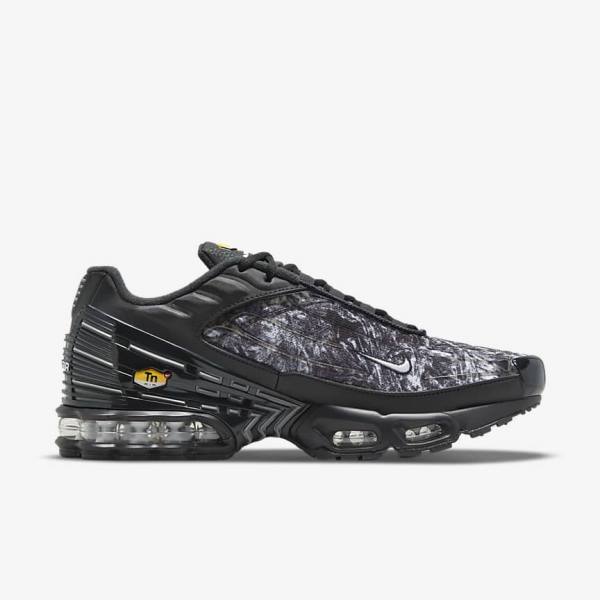 Nike Air Max Plus 3 Moški Superge Črna / Temno Siva / Bela | NK143UTD