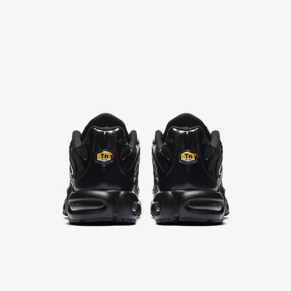 Nike Air Max Plus Moški Superge Črna | NK463VJL