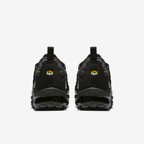 Nike Air VaporMax Plus Moški Superge Črna / Bela | NK374SEF