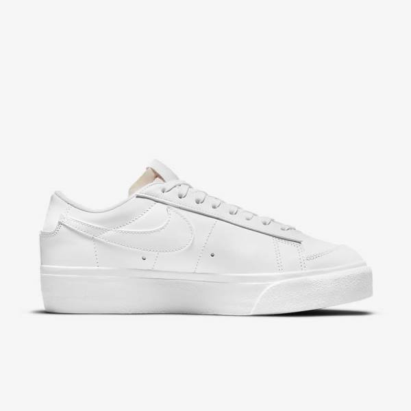 Nike Blazer Low Platform Ženske Superge Bela | NK679ZUS