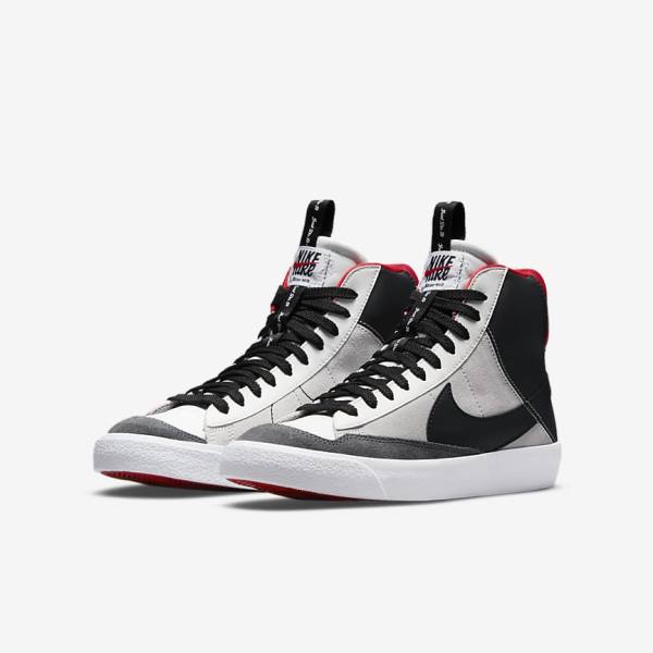 Nike Blazer Mid 77 SE Dance Older Otroci Superge Bela / Rdeča / Svetloba Siva / Črna | NK723EWG