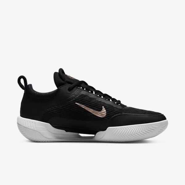 Nike NikeCourt Zoom NXT Clay Court Ženske Tenis Copati Črna / Bela / Temno Siva / Kovinski Rdeča Rjav | NK634TZW