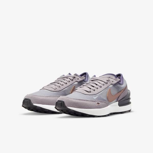 Nike Waffle One Older Otroci Superge Bela / Siva / Kovinski Rdeča Rjav | NK015WJC